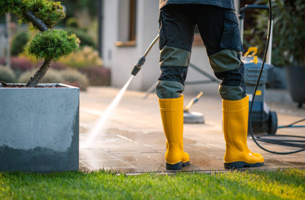 Best Garage Pressure Washing  in Applewood, CO